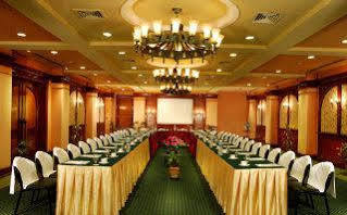 Fortune Sullivan Court, - Member Itc Hotels' Group Resort 4*