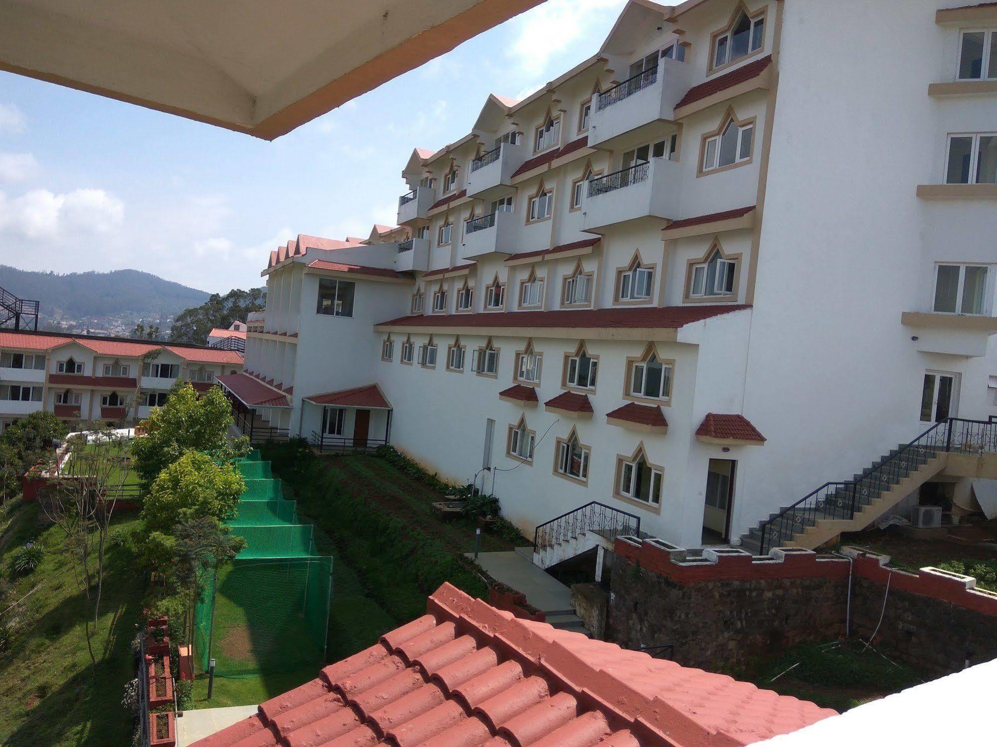 Sterling Elk Hill Resort Ooty