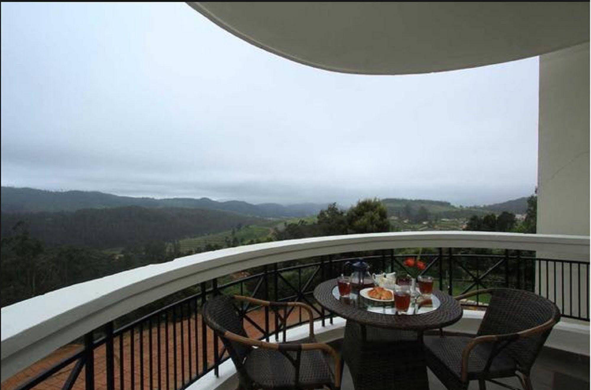 Sterling Fern Hill 5*