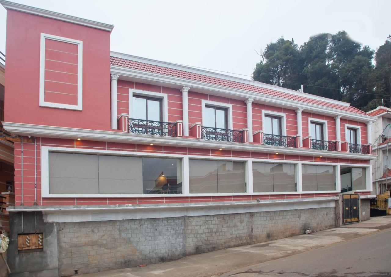 Oyo 16773 Hillcrest Metro Hotel Ooty