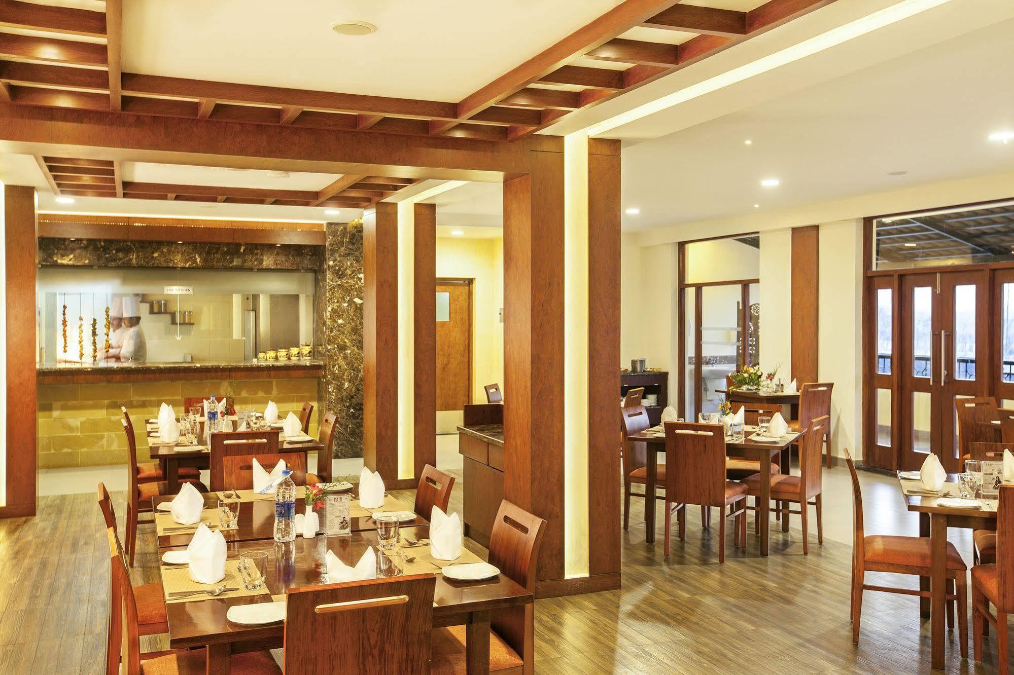 Sterling Elk Hill 4* Ooty